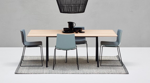 Arper furniture, Milan - Arper Tables